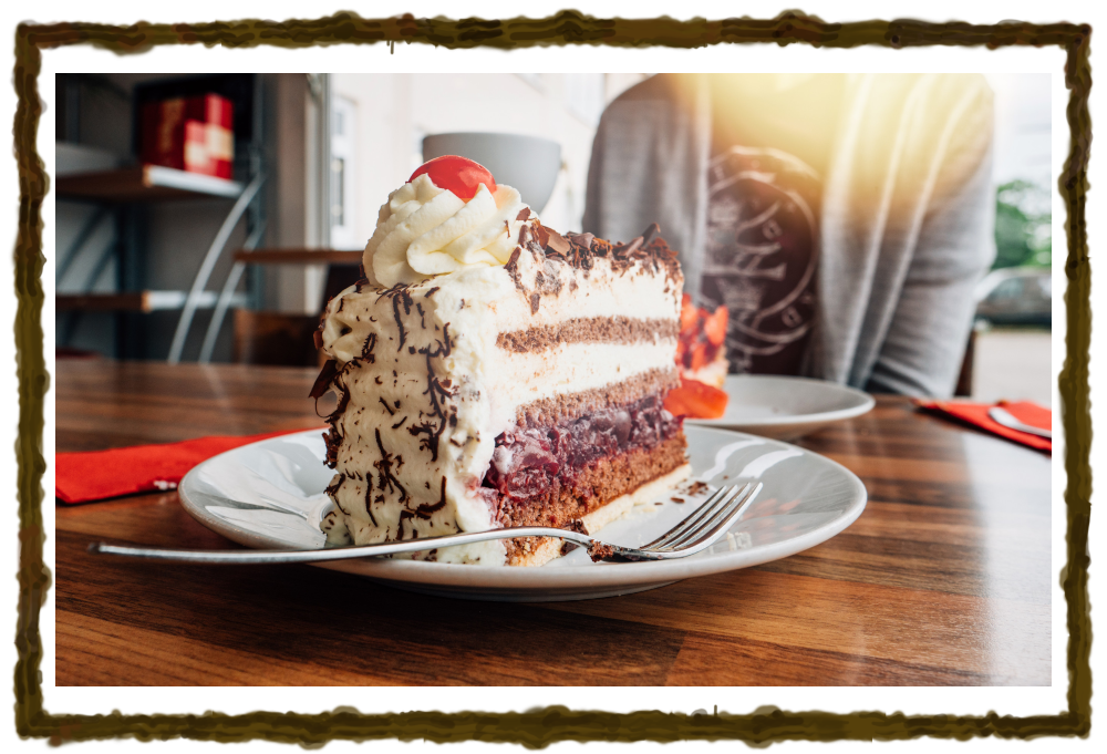 Leckere Schwarzwälder Kirschtorte im City Inn Geislingen Image